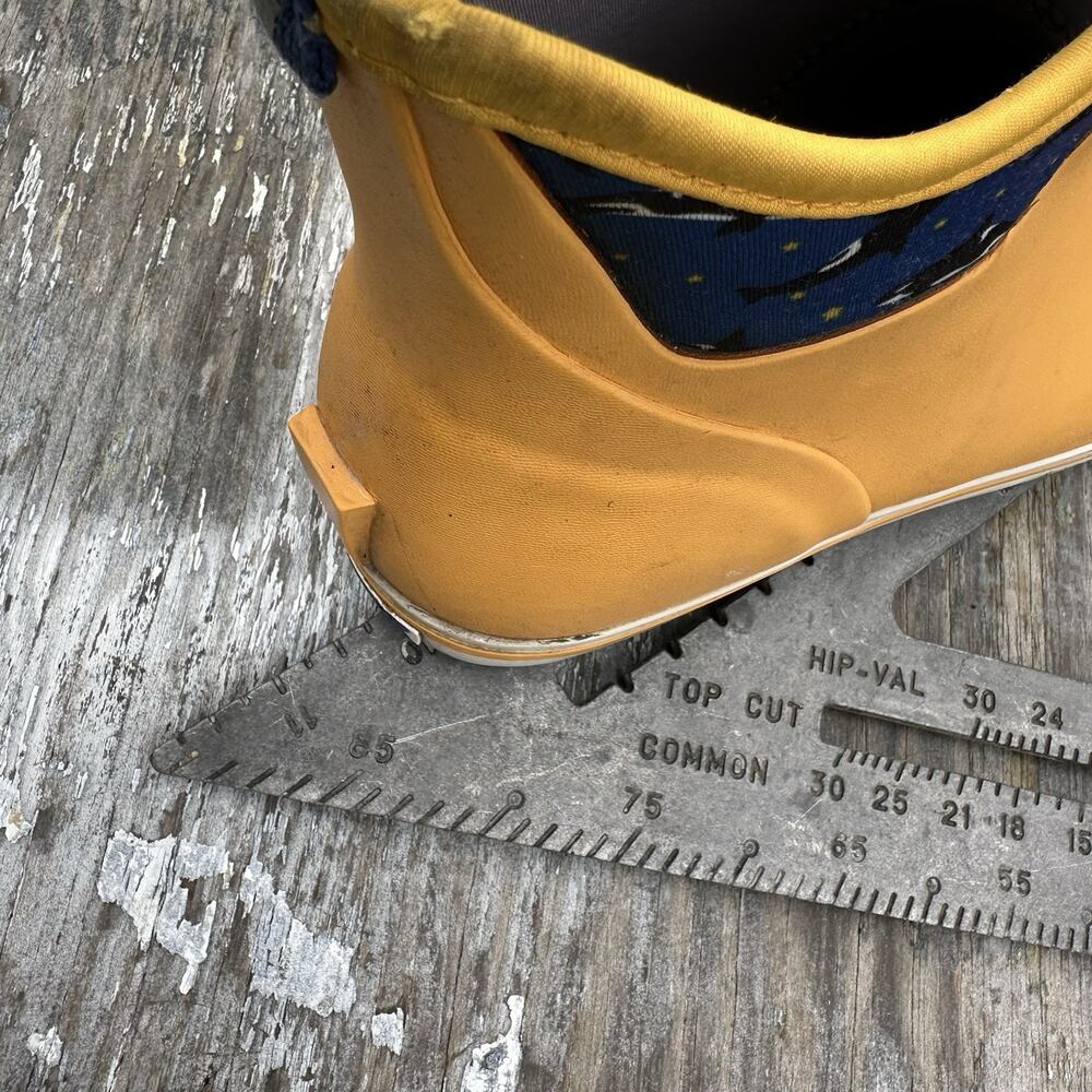 Xtratuf Women's 8.5 Salmon Sisters 6 Inch Ankle Deck Boot READ - Yellow - 880 - Picture 12 of 14
